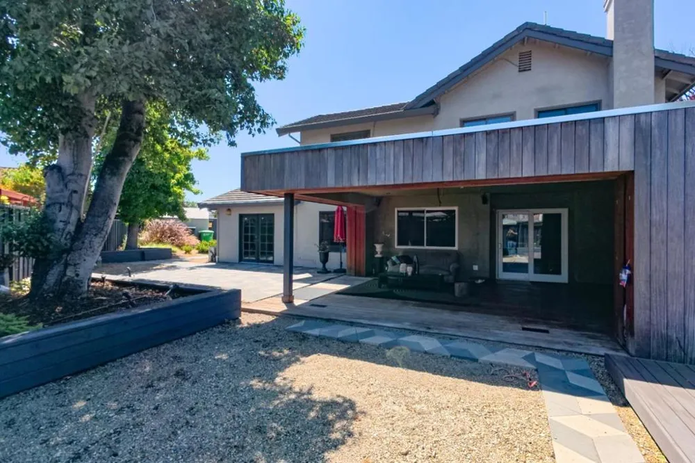 32811 Palmdale Court Union City, CA 94587