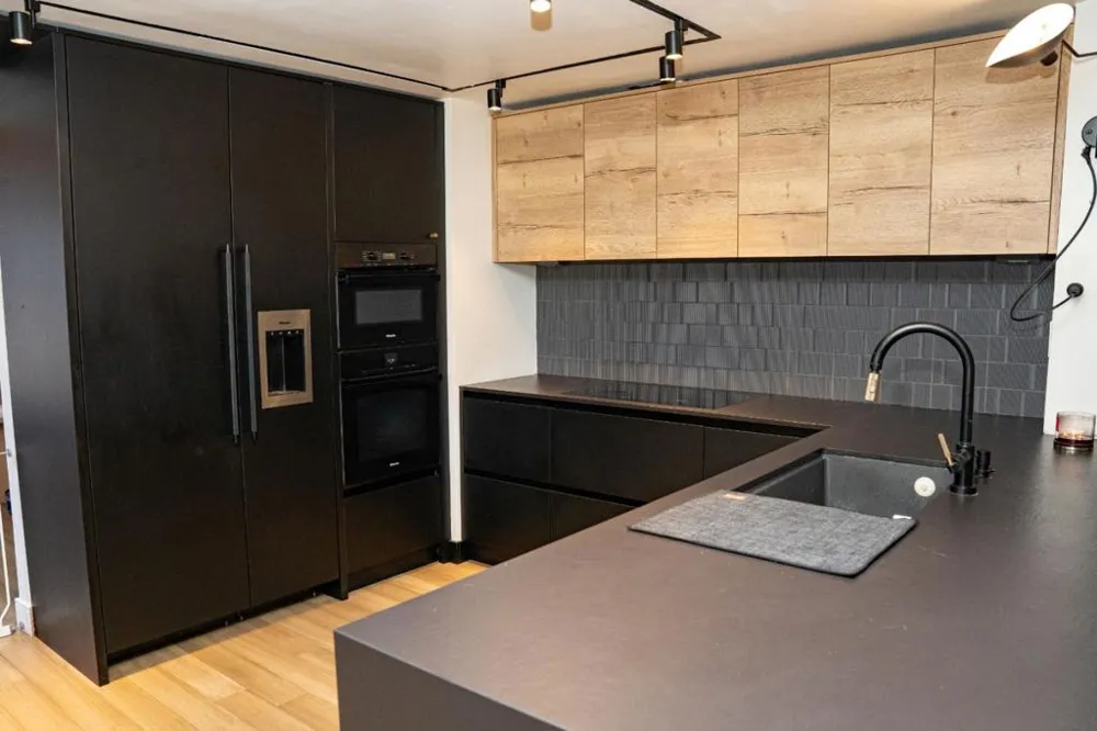 32811 Palmdale Court Union City, CA 94587