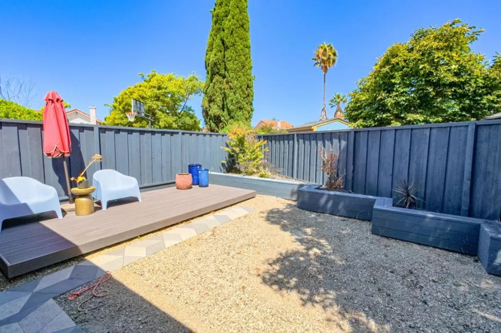32811 Palmdale Court Union City, CA 94587