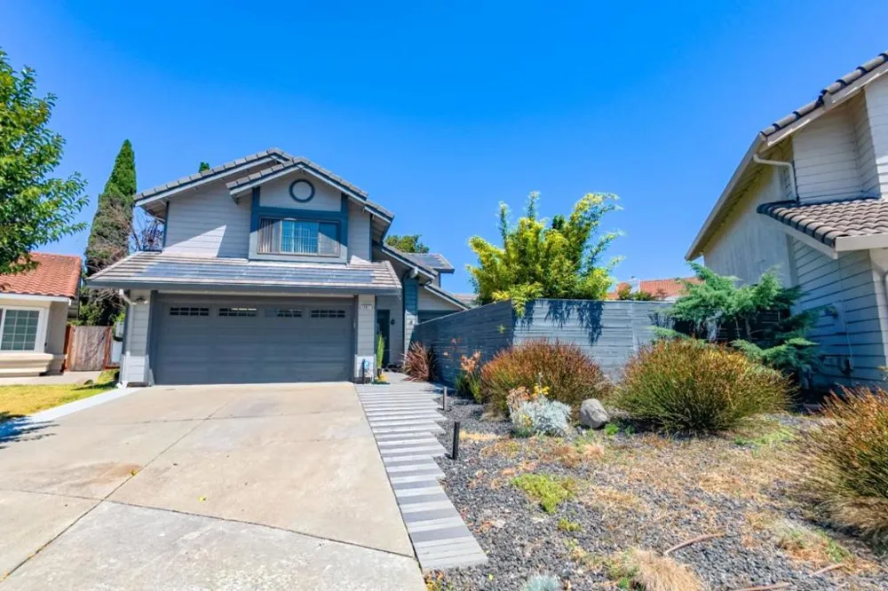 32811 Palmdale Court Union City, CA 94587