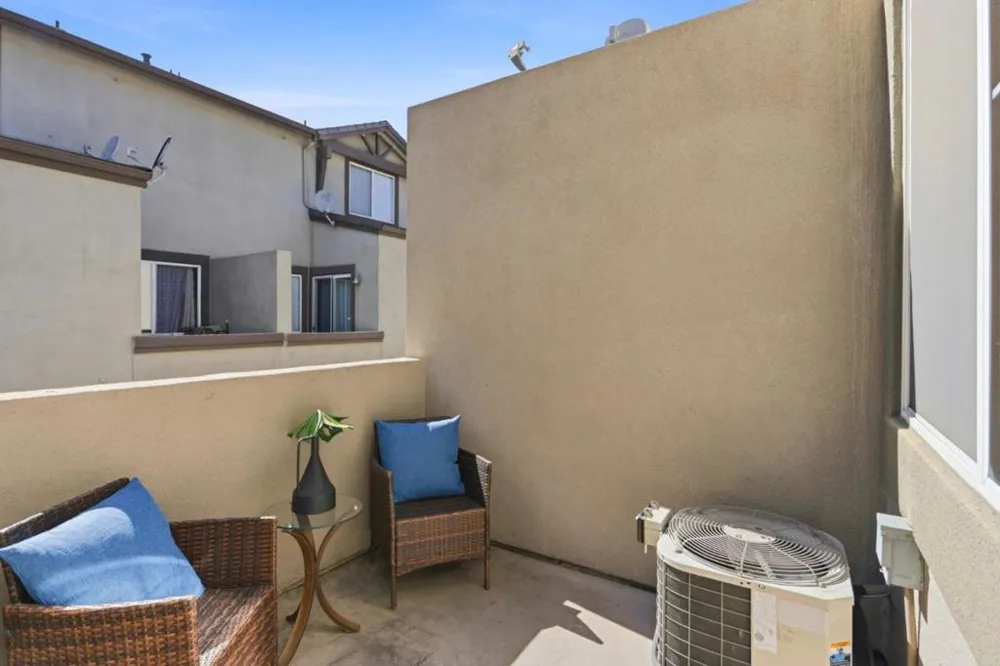 886 Fascination Place Milpitas, CA 95035