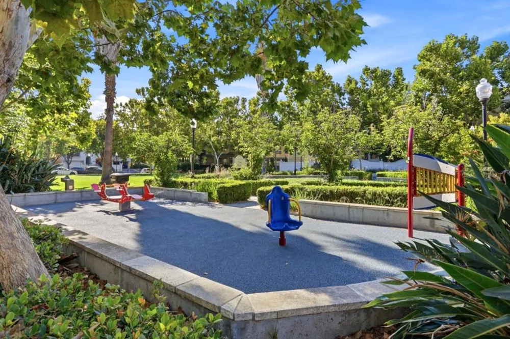 886 Fascination Place Milpitas, CA 95035