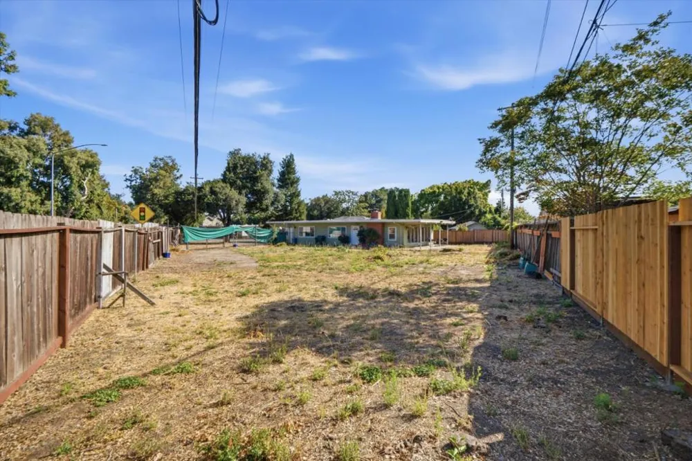 El Dorado Avenue San Jose, CA 95126