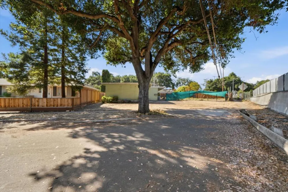 El Dorado Avenue San Jose, CA 95126