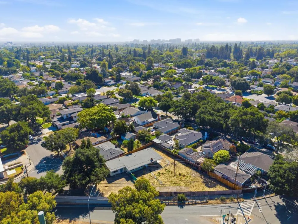 El Dorado Avenue San Jose, CA 95126
