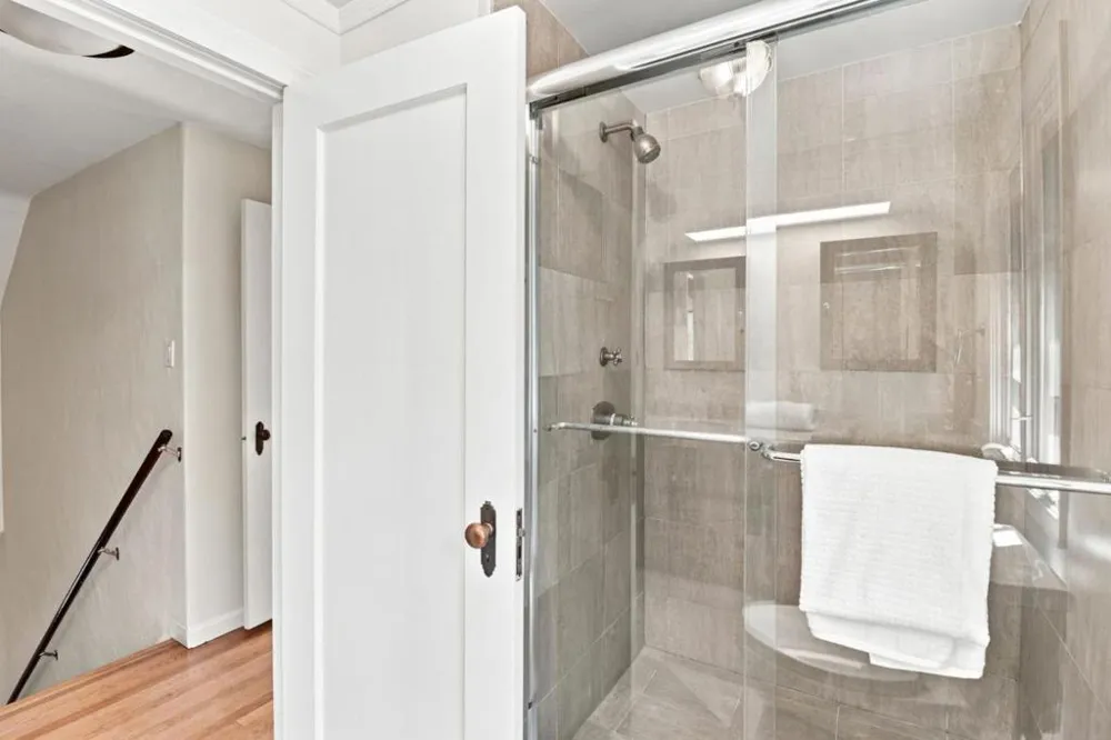 417 Palomar Drive Redwood City, CA 94062
