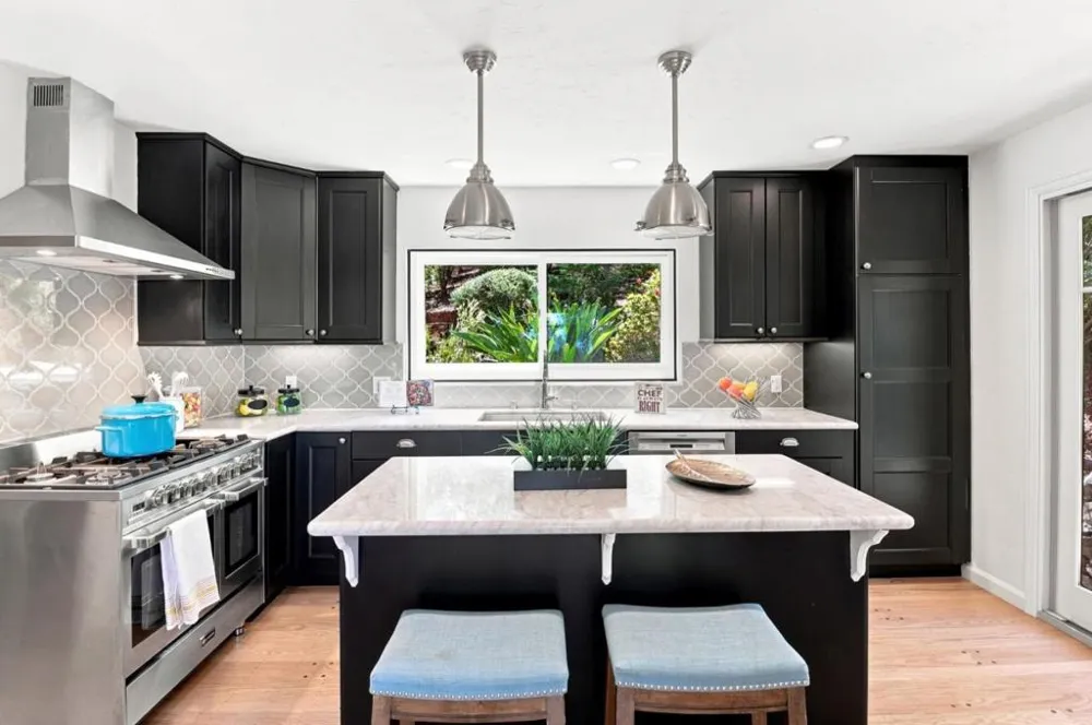 417 Palomar Drive Redwood City, CA 94062