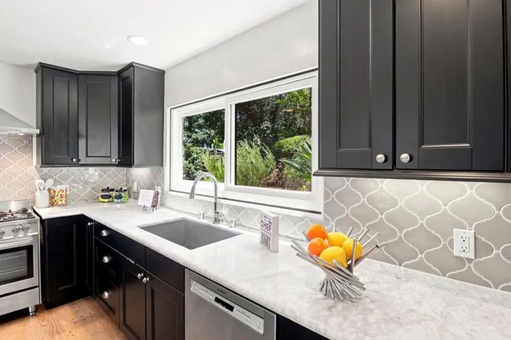 417 Palomar Drive Redwood City, CA 94062