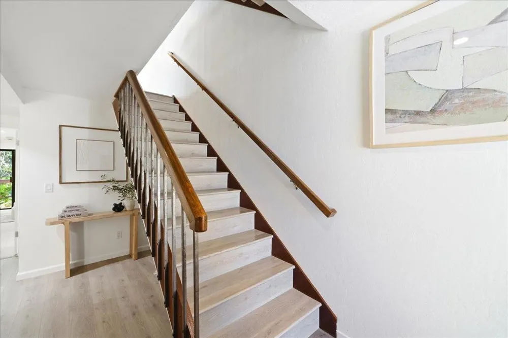 2341 Ticonderoga Drive San Mateo, CA 94402