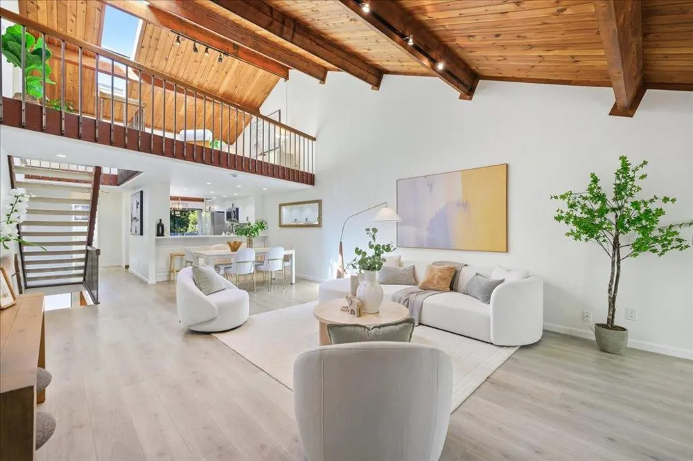 2341 Ticonderoga Drive San Mateo, CA 94402