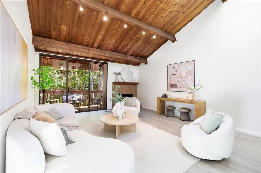 2341 Ticonderoga Drive San Mateo, CA 94402
