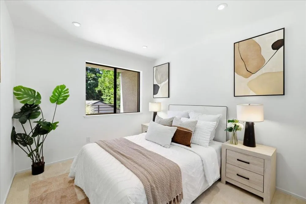 2341 Ticonderoga Drive San Mateo, CA 94402