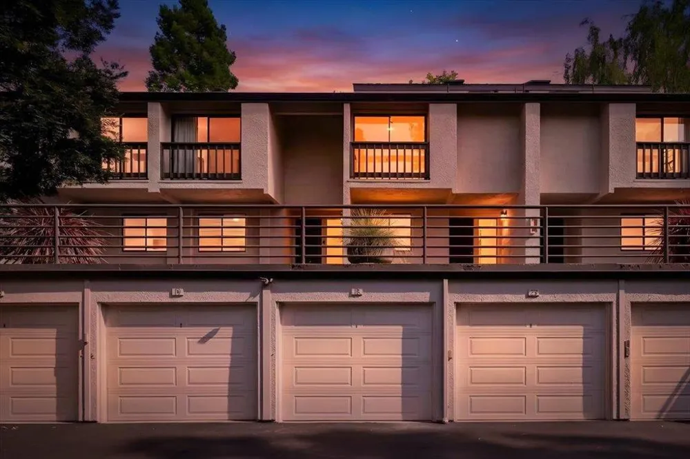 2341 Ticonderoga Drive San Mateo, CA 94402