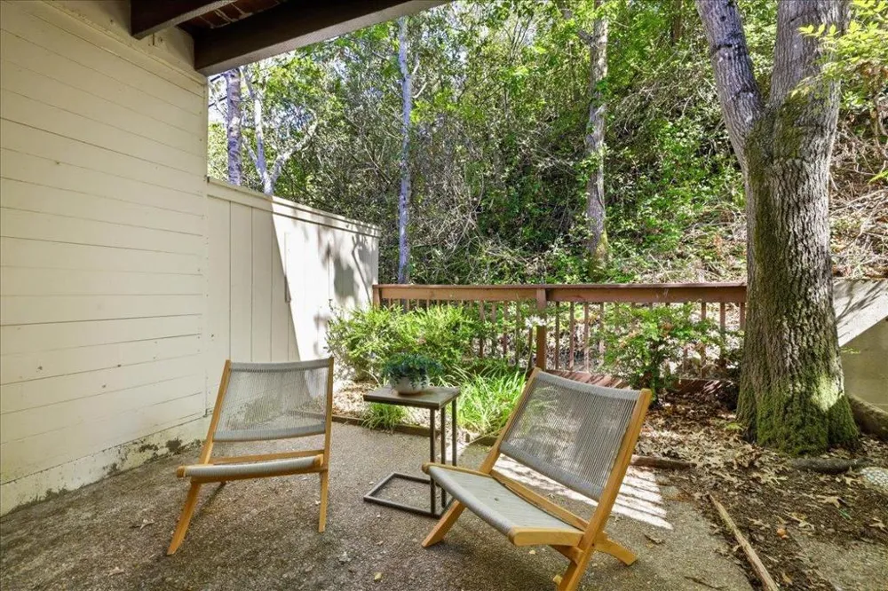 2341 Ticonderoga Drive San Mateo, CA 94402