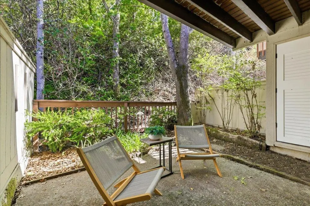 2341 Ticonderoga Drive San Mateo, CA 94402