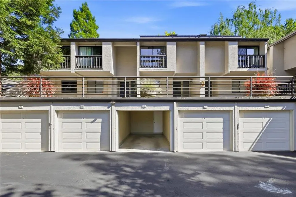 2341 Ticonderoga Drive San Mateo, CA 94402