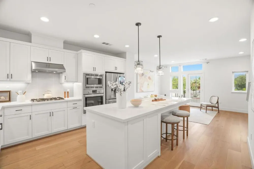 39185 State Street Fremont, CA 94538