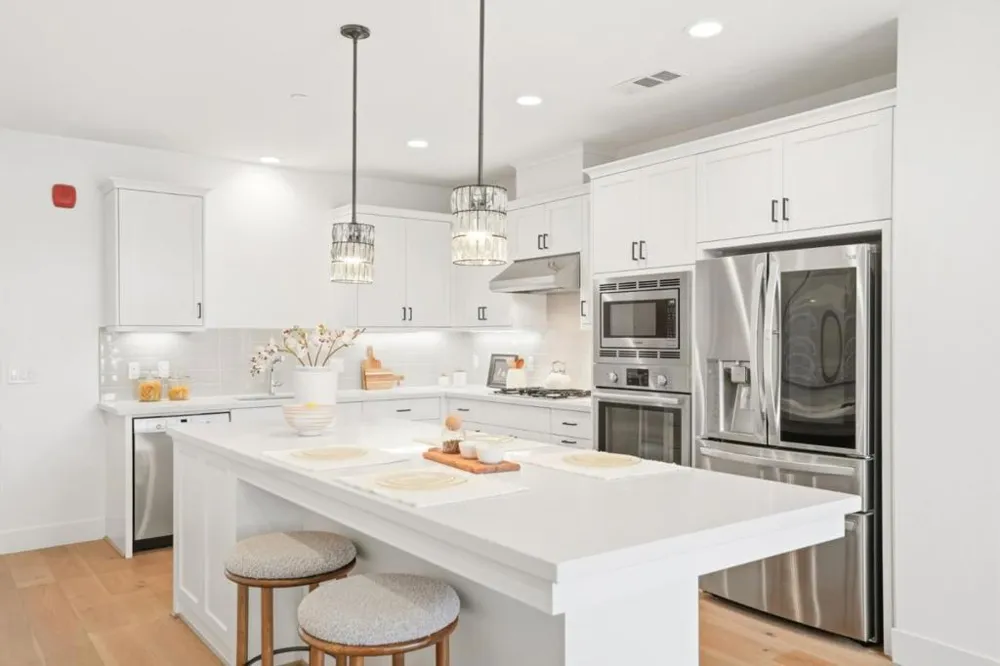 39185 State Street Fremont, CA 94538