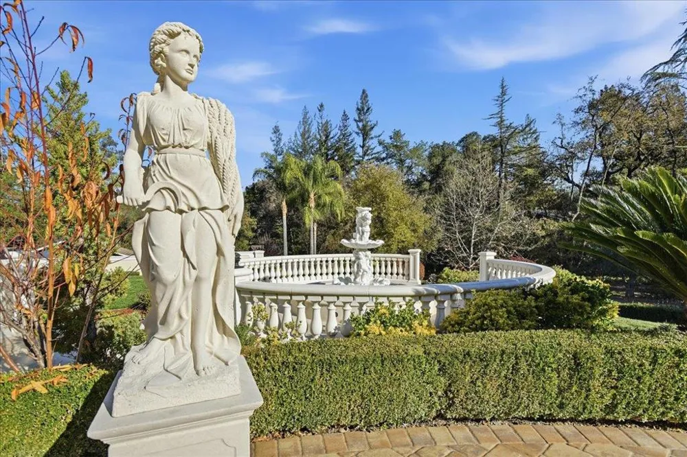 18911 Decatur Road Los Gatos, CA 95030
