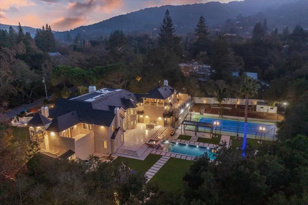 18911 Decatur Road Los Gatos, CA 95030