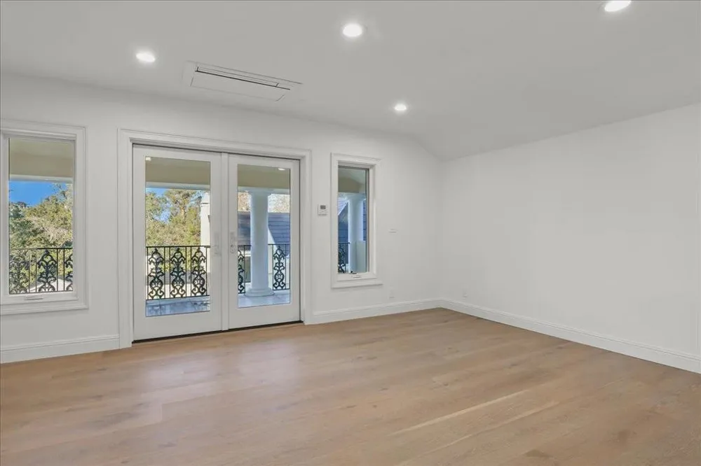 18911 Decatur Road Los Gatos, CA 95030