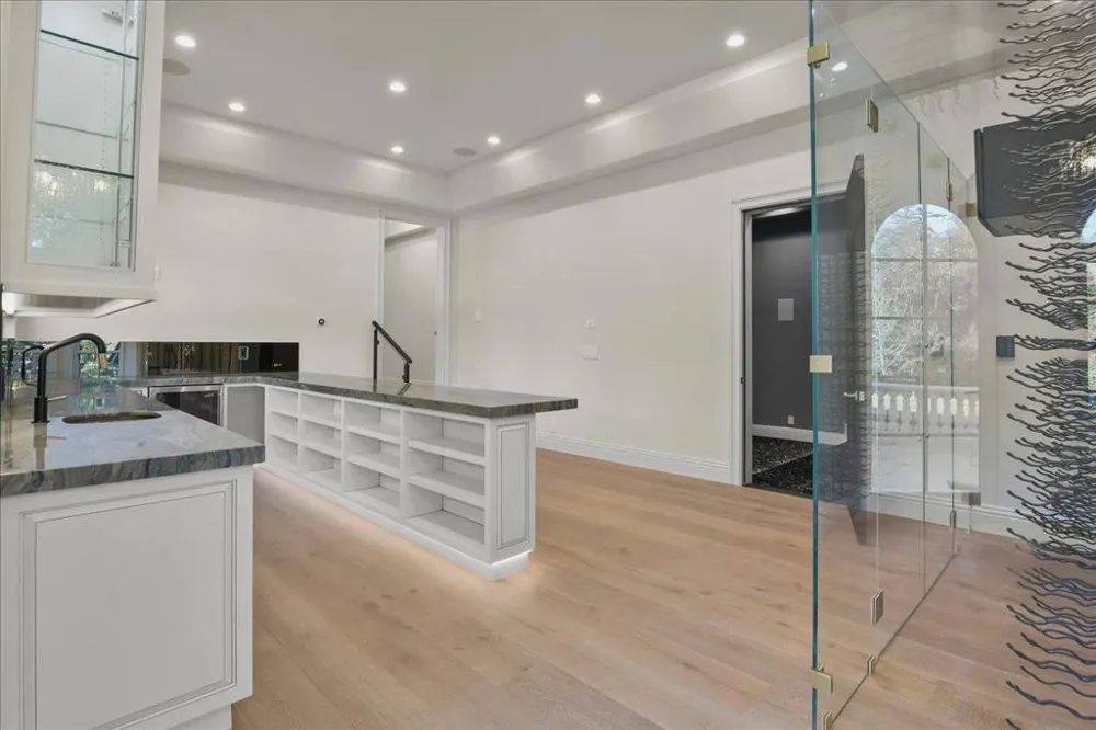 18911 Decatur Road Los Gatos, CA 95030