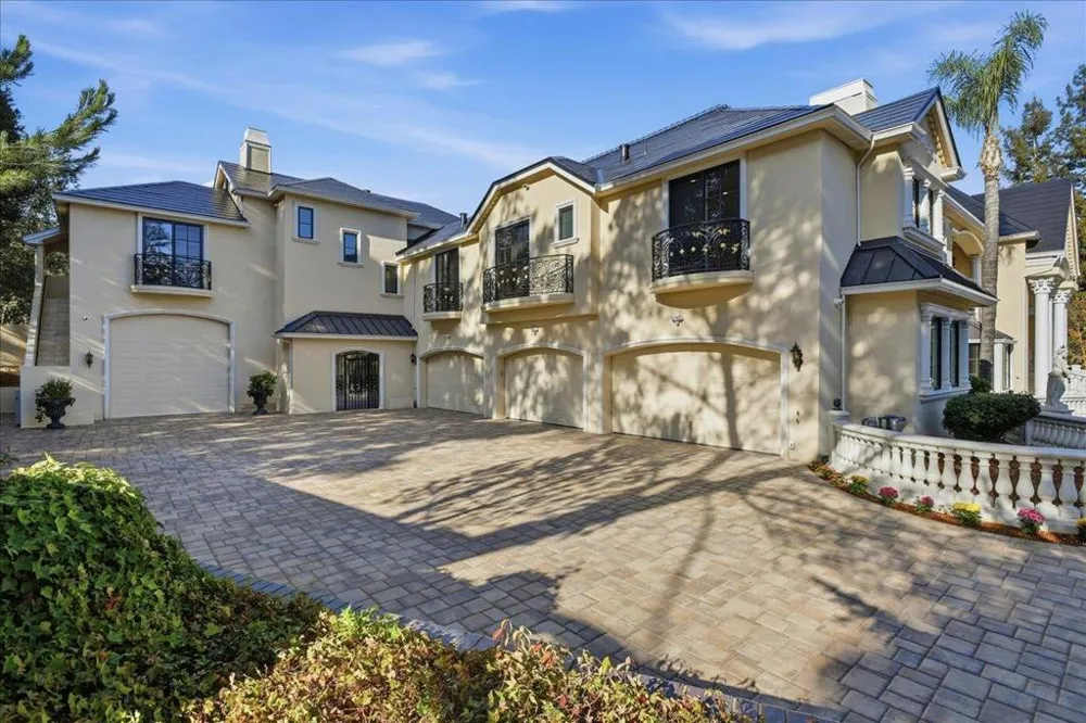 18911 Decatur Road Los Gatos, CA 95030