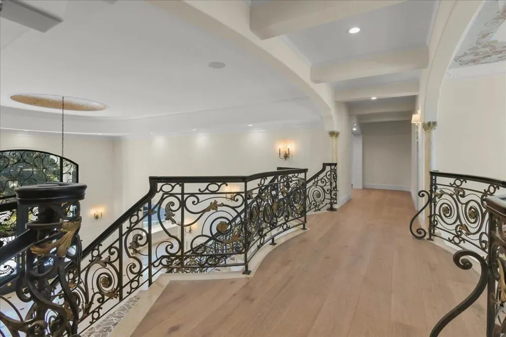 18911 Decatur Road Los Gatos, CA 95030