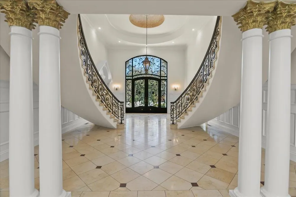 18911 Decatur Road Los Gatos, CA 95030