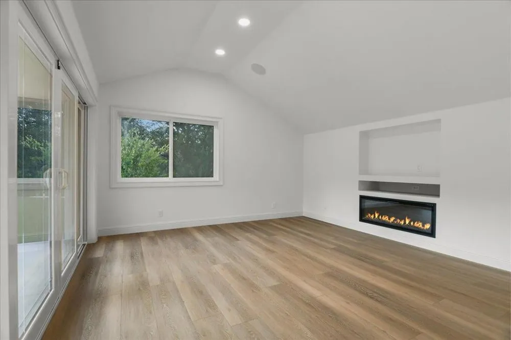 18911 Decatur Road Los Gatos, CA 95030