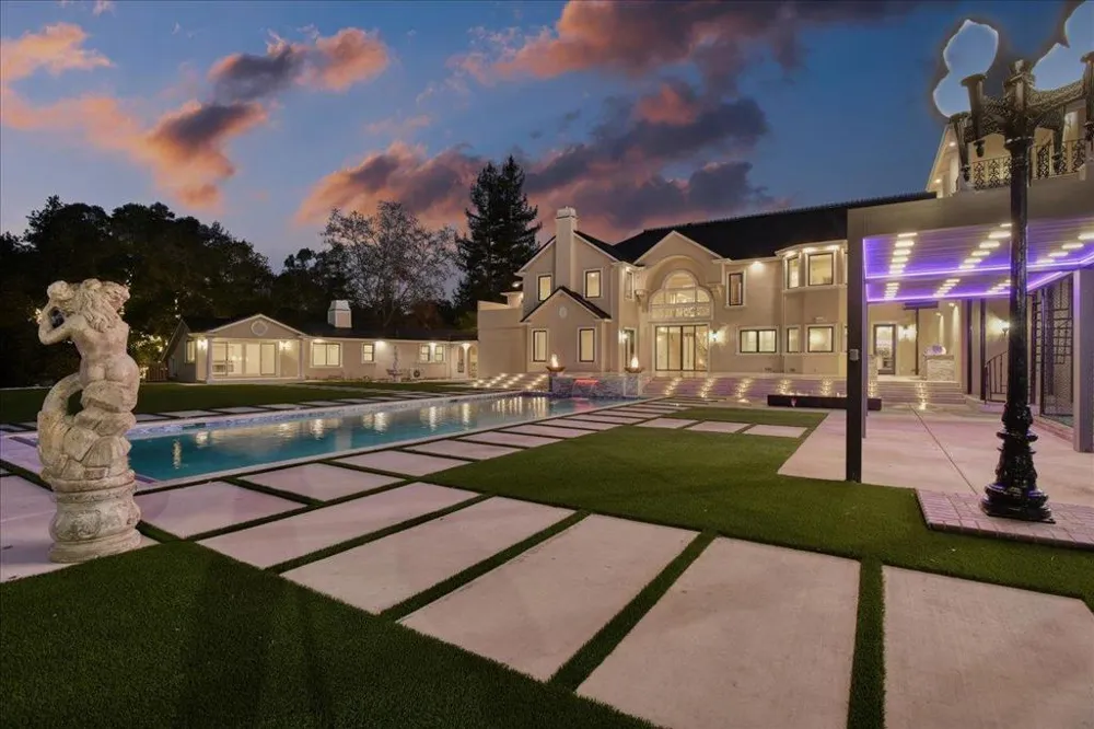 18911 Decatur Road Los Gatos, CA 95030