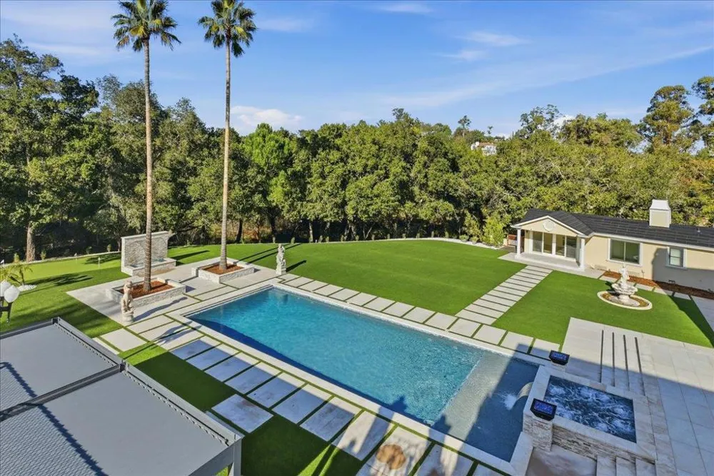 18911 Decatur Road Los Gatos, CA 95030
