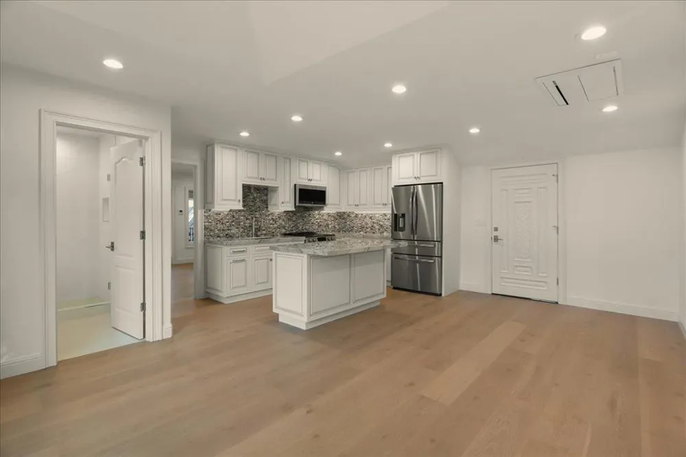 18911 Decatur Road Los Gatos, CA 95030