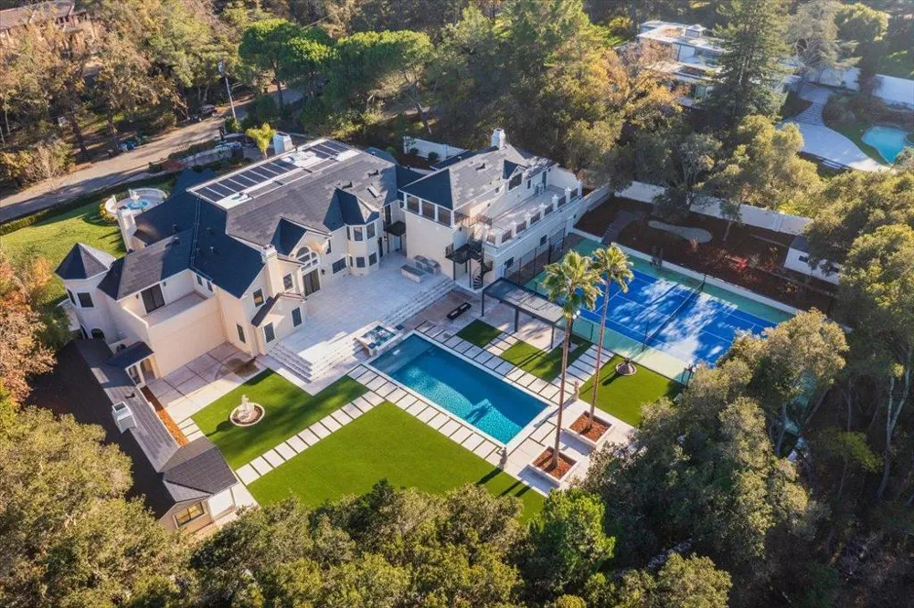 18911 Decatur Road Los Gatos, CA 95030