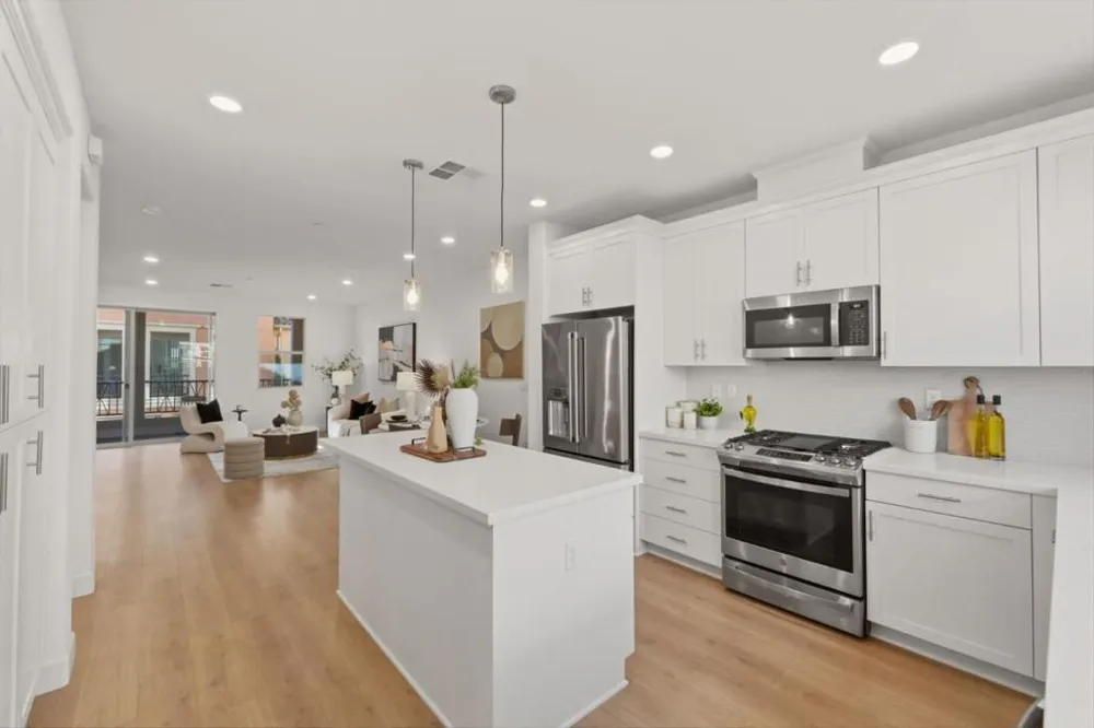 1065 Darwin Terrace #3 Sunnyvale, CA 94085