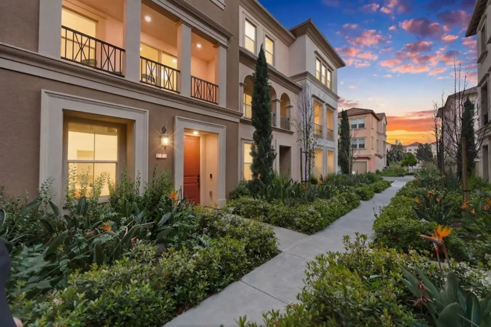 1065 Darwin Terrace #3 Sunnyvale, CA 94085