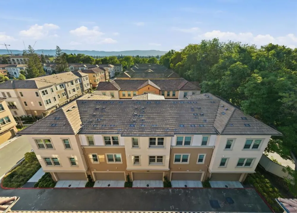 1065 Darwin Terrace #3 Sunnyvale, CA 94085