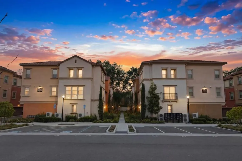 1065 Darwin Terrace #3 Sunnyvale, CA 94085
