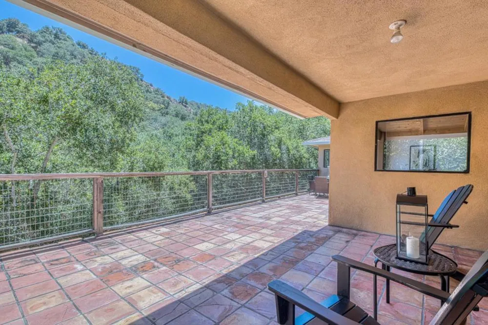 186 San Benancio Road Salinas, CA 93908