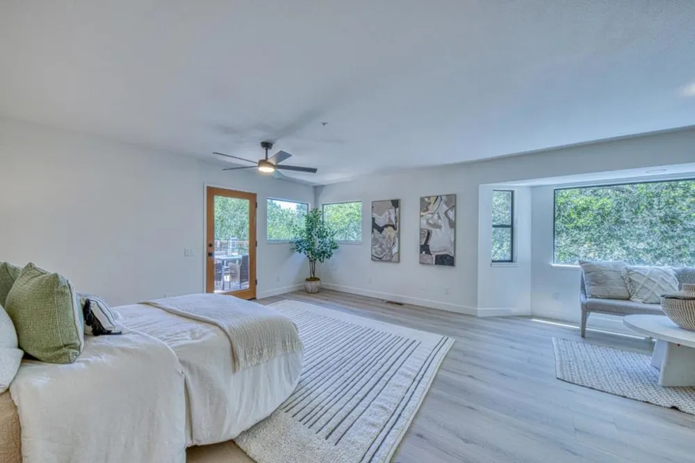186 San Benancio Road Salinas, CA 93908