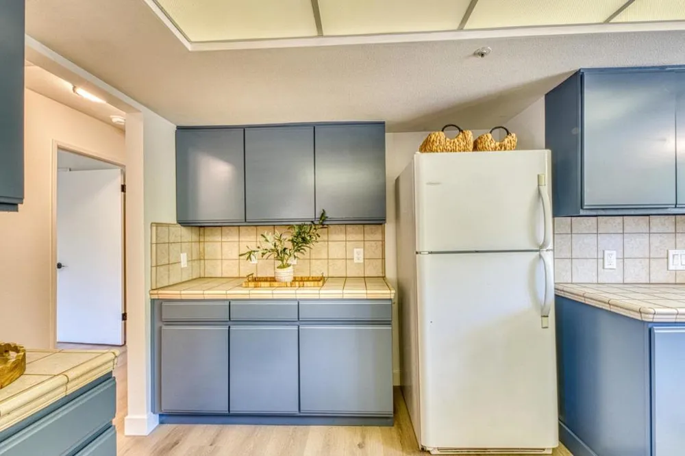 186 San Benancio Road Salinas, CA 93908