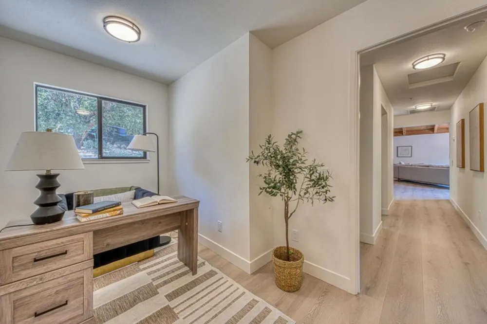 186 San Benancio Road Salinas, CA 93908