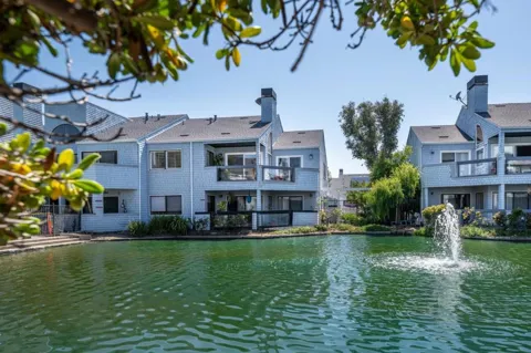 20 Eddystone Court