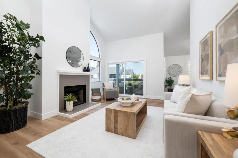 20 Eddystone Court Redwood City, CA 94065