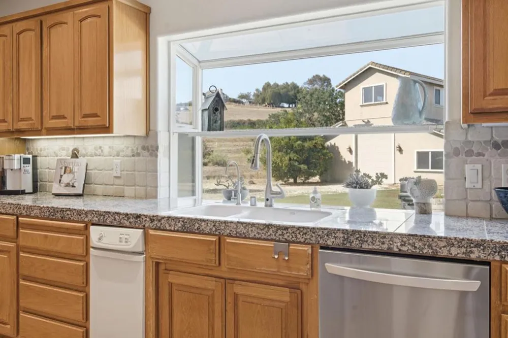 945 Union Road Hollister, CA 95023