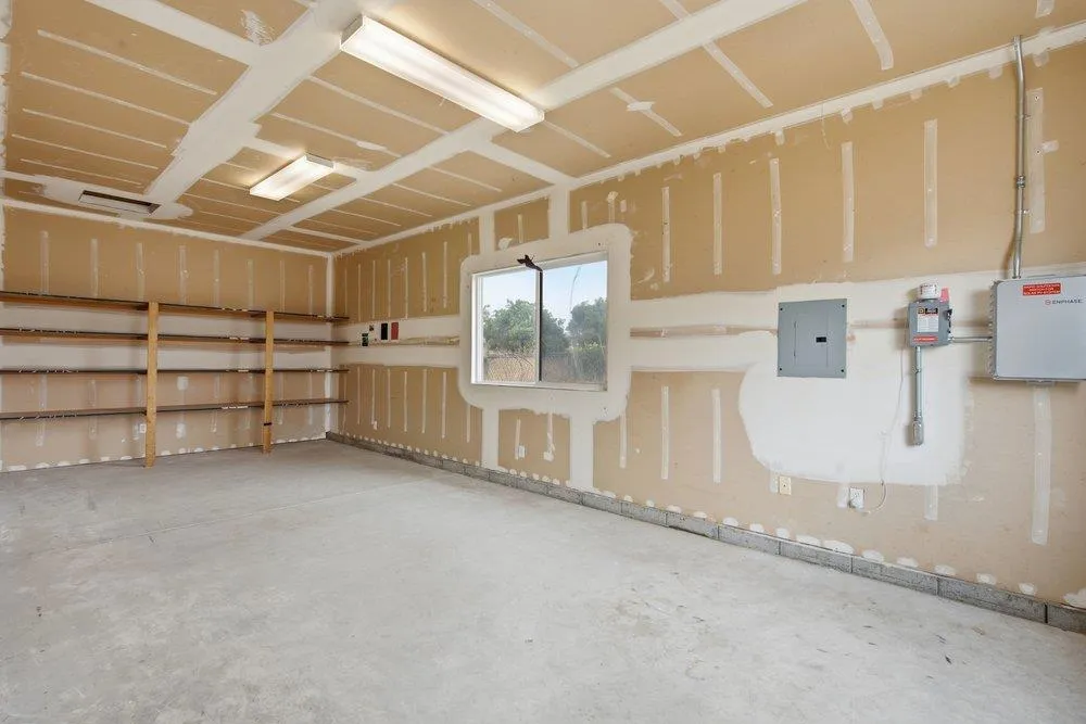945 Union Road Hollister, CA 95023