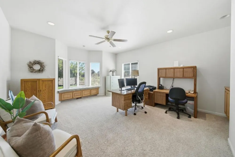 945 Union Road Hollister, CA 95023