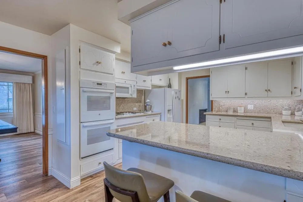 1167 Los Palos Drive Salinas, CA 93901