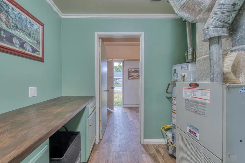 1167 Los Palos Drive Salinas, CA 93901