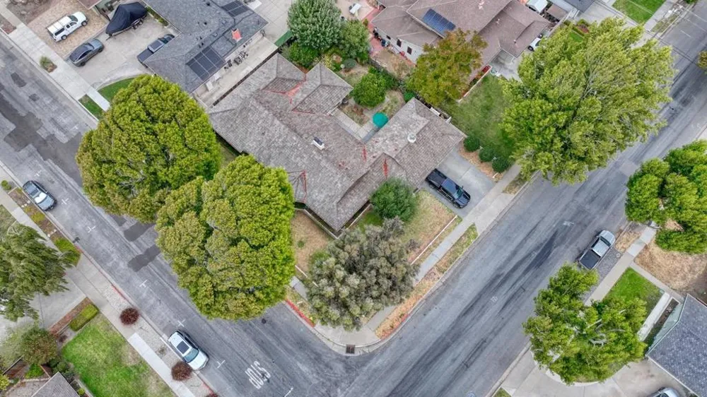 1167 Los Palos Drive Salinas, CA 93901